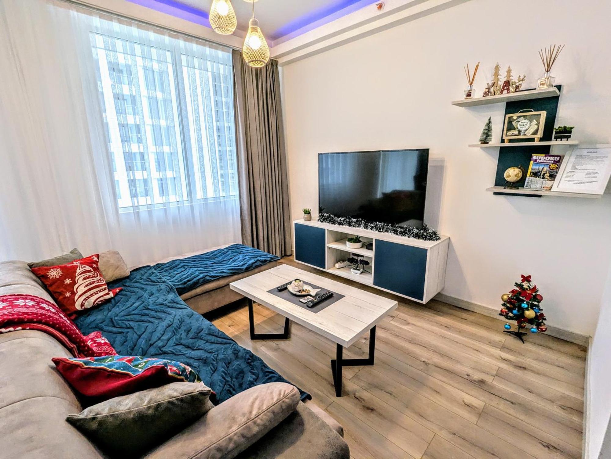16Th Floor Sky View Condo With Pool And Fitness Скопие Екстериор снимка